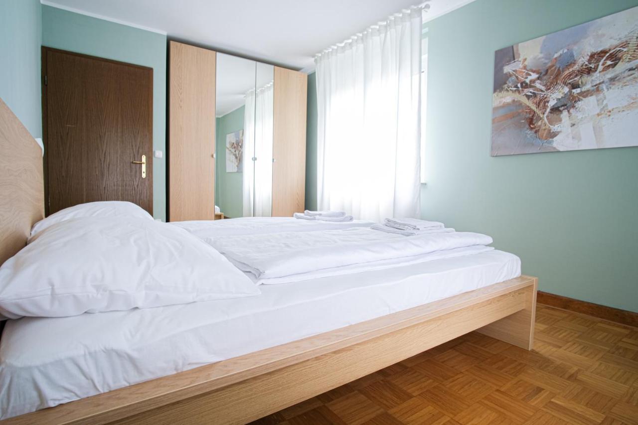M16 Spacious And Bright Apartment 류블랴나 외부 사진