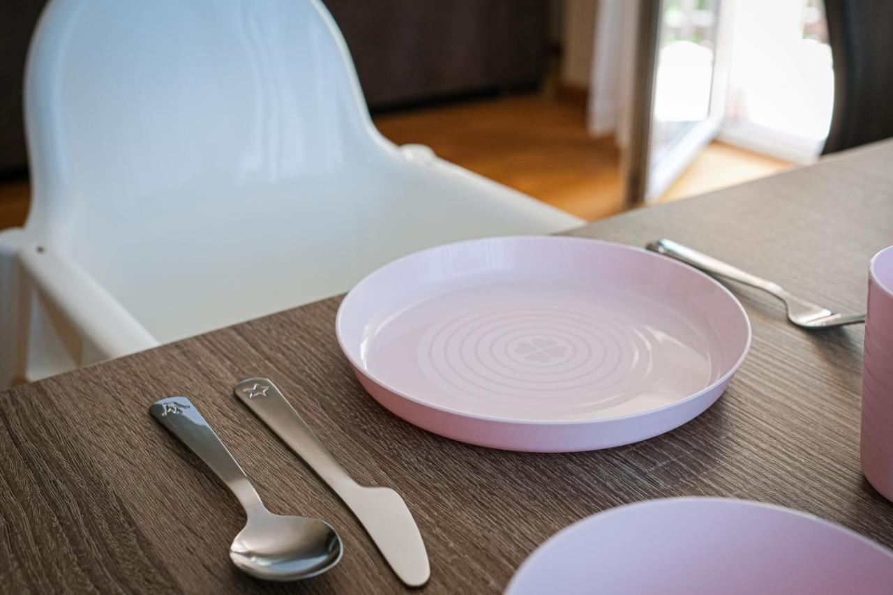 M16 Spacious And Bright Apartment 류블랴나 외부 사진